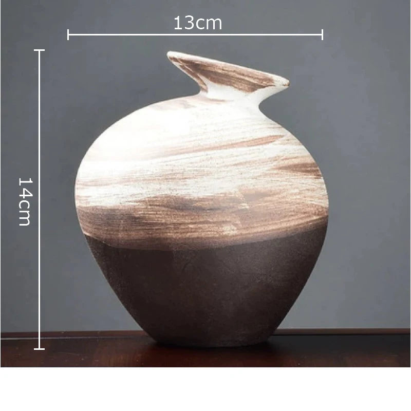 Vaso de Cerâmica Rústica Texturizada — Estética Wabi-Sabi Artesanal