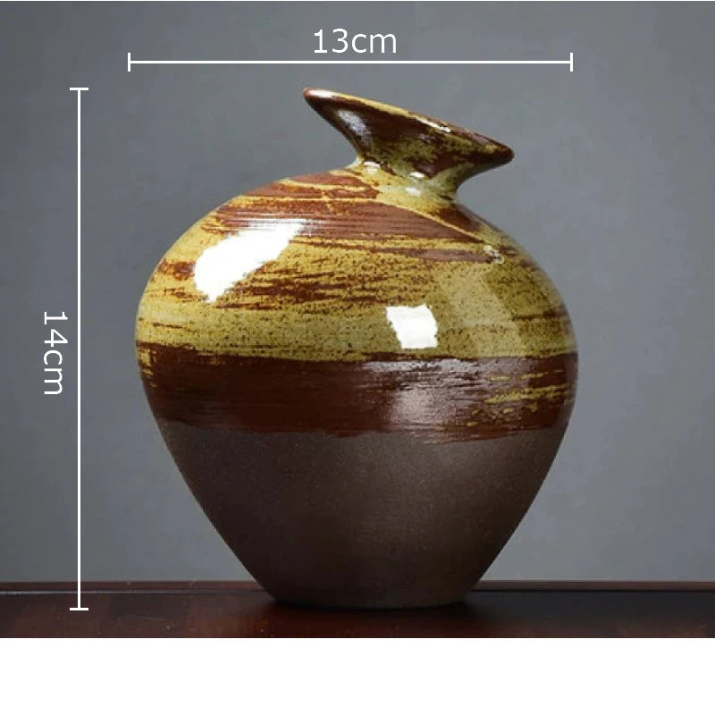 Vaso de Cerâmica Rústica Texturizada — Estética Wabi-Sabi Artesanal