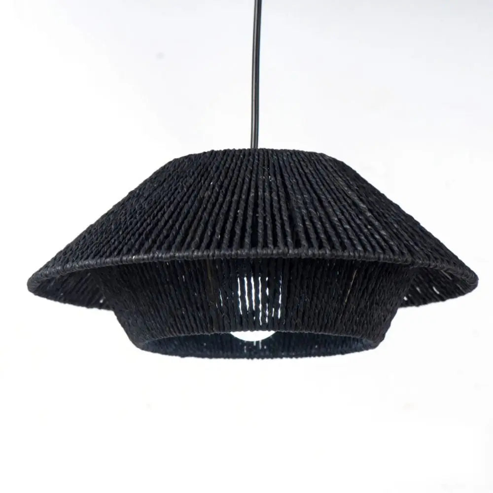 Cúpula Pendente Trançada à Mão Estilo Rattan — Design Wabi-Sabi
